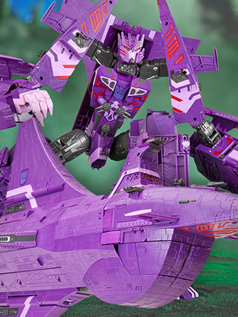 Image of Transformers: Legacy Converting Figures
