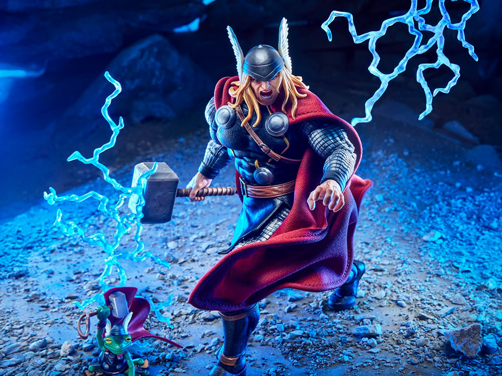 Image of Marvel Legends Maximum Series Thor and More!