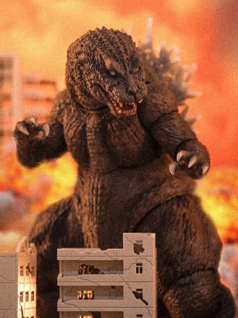 Hiya Toys Godzilla Action Figures and More!