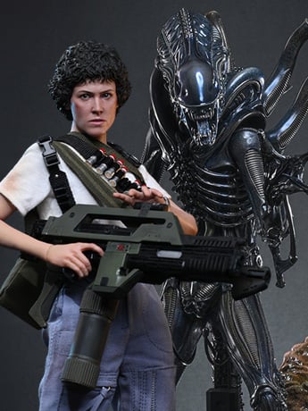 Image of Hot Toys Ellen Ripley, Alien Warrior & More!