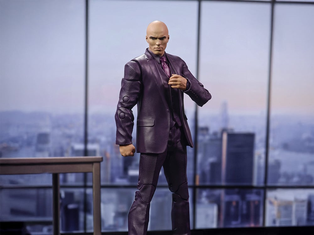Superman (2025) DC Multiverse Lex Luthor & Baby Kaiju (Deluxe Theatrical Edition) Action Figure