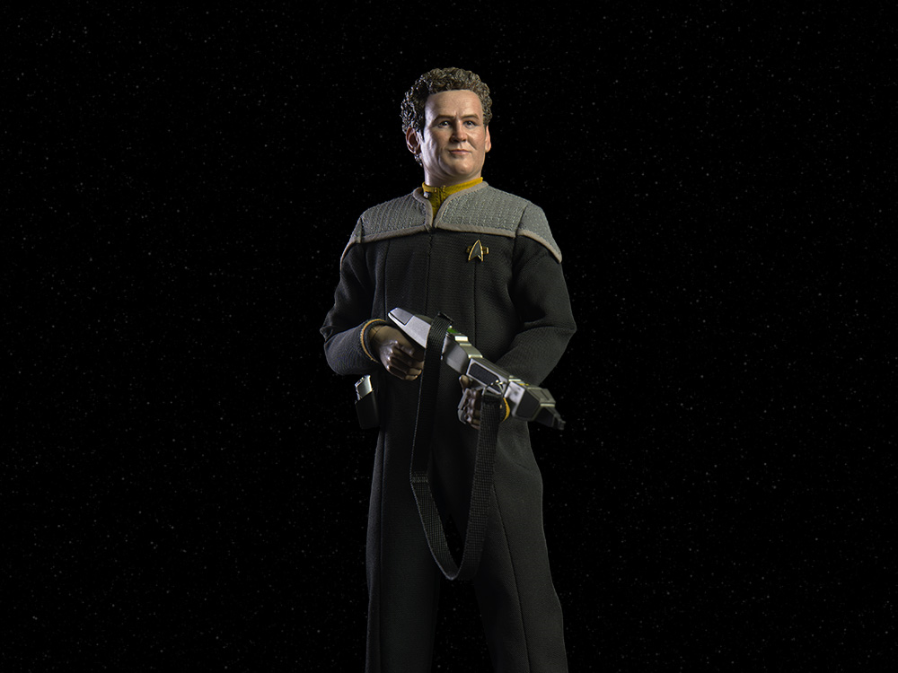 Image of Star Trek: Deep Space Nine Sr. Chief Petty Officer Miles O’Brien 1/6 Scale Action Figure