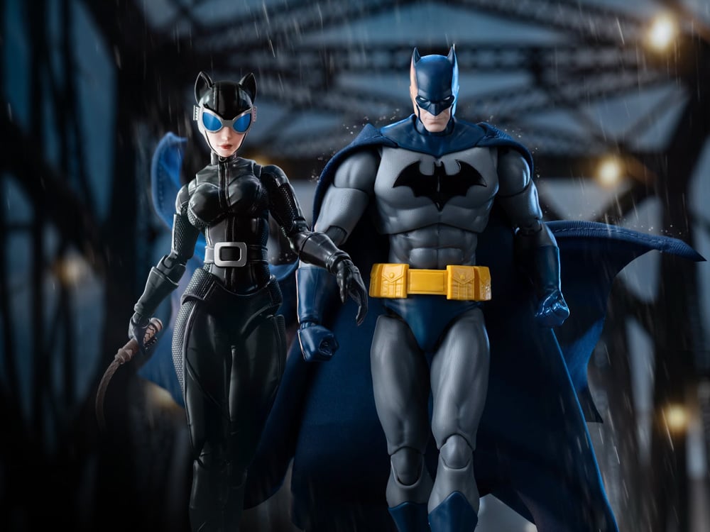 Blokees Batman: Hush Champion Class Batman & Catwoman Model Kits