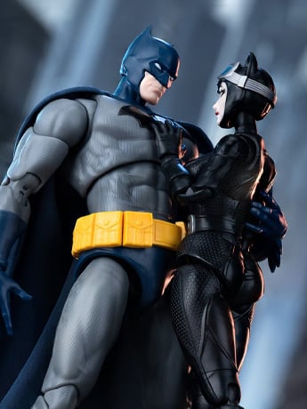 Blokees Batman: Hush Champion Class Batman & Catwoman Model Kits