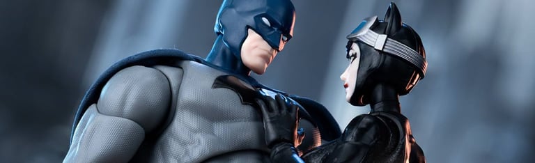 Blokees Batman: Hush Champion Class Batman & Catwoman Model Kits