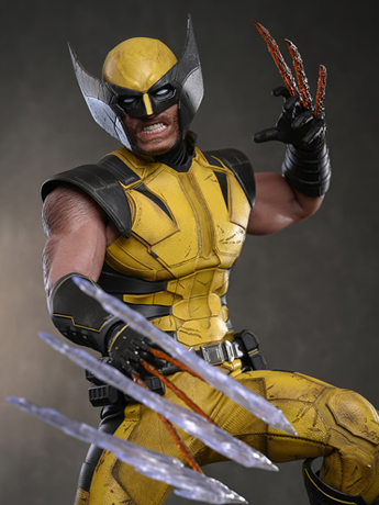 Hot Toys 1/6 Scale Figures & More!