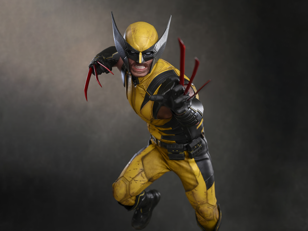Image of Hot Toys 1/6 Scale Figures & More!