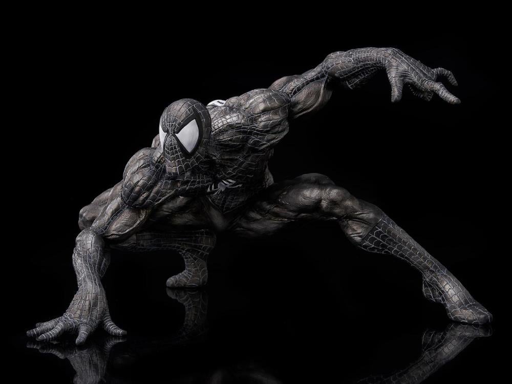 ソフビナル　スパイダーマン　black suit ver. Marvel Sofbinal Spider-Man (Black Suit Ver.)
