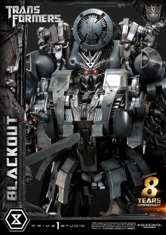 Transformers Museum Masterline Blackout Statue