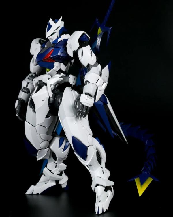 FROSTYページ Frosty Cat 1/20 Scale Model Kit