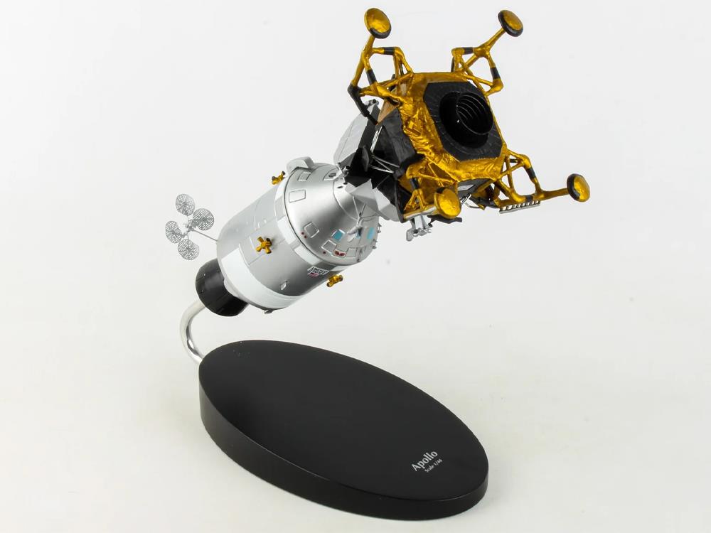 Executive Series Apollo Command Module with LEM 1/48 Scale Replica