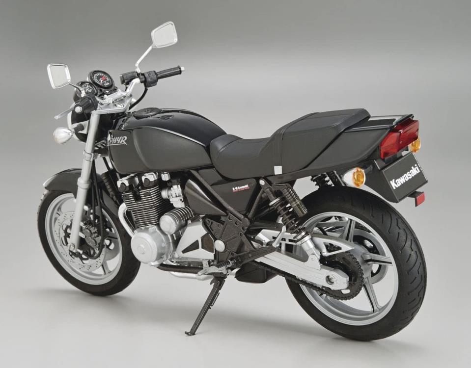 Kawasak Zephyr ZR400C '89 1/12 Scale Model Kit