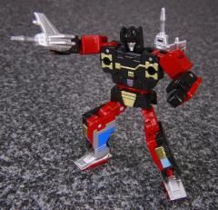 Transformers Masterpiece MP-15 Rumble & Jaguar (Ravage) Set