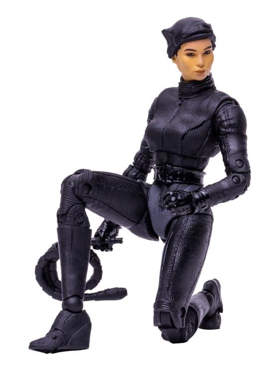 The Batman DC Multiverse Catwoman (Unmasked) Action Figure Gallery Image 7