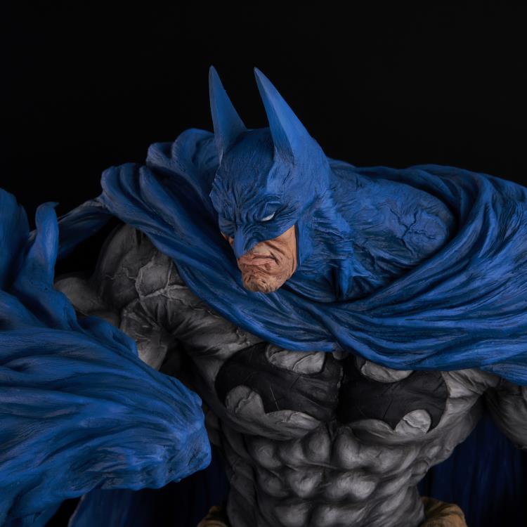 DC Sofbinal Batman (Heavy Blue Ver.) PX Previews Exclusive Gallery Image 7