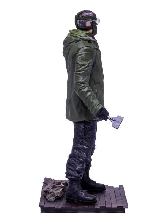 The Batman DC Multiverse The Riddler 12" Statue Gallery Image 5