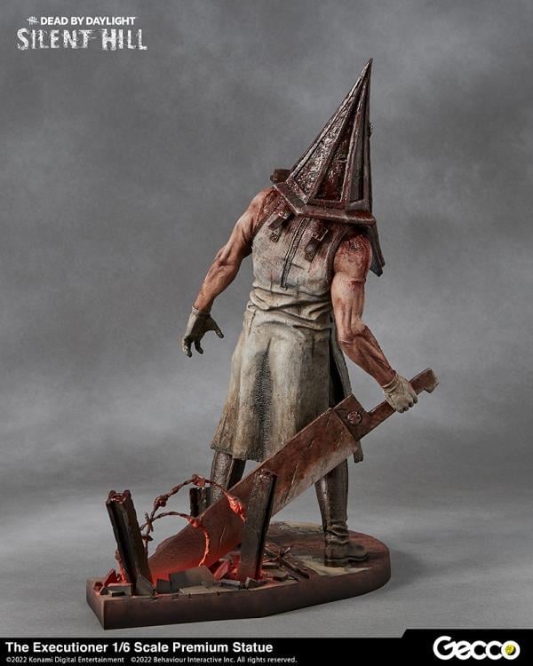 Silent Hill x Dead by Daylight Red Pyramid Thing (The Executioner) 1/6 Scale Premium Statue Gallery Image 8