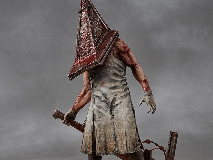 Silent Hill x Dead by Daylight Red Pyramid Thing (The Executioner) 1/6 Scale Premium Statue Gallery Image 1