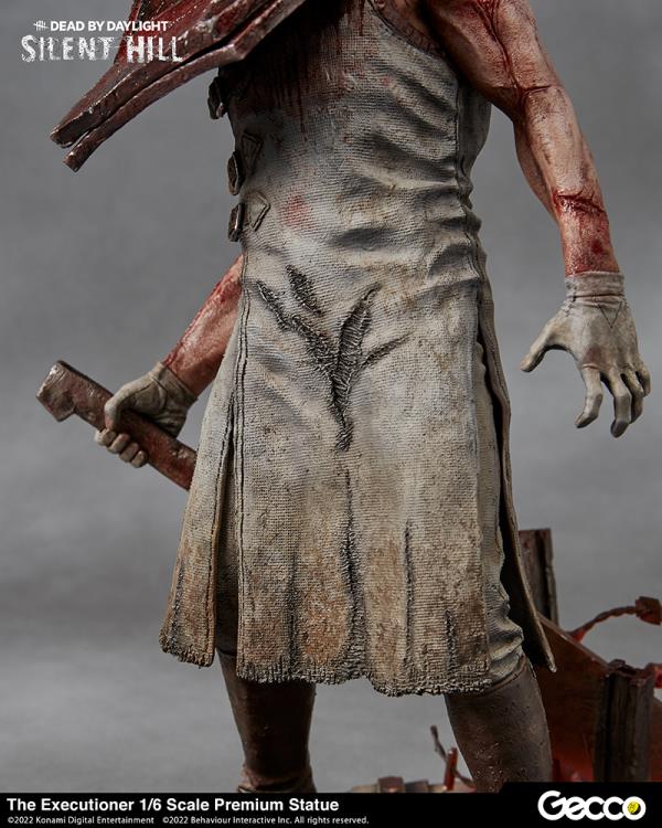 Silent Hill x Dead by Daylight Red Pyramid Thing (The Executioner) 1/6 Scale Premium Statue Gallery Image 17