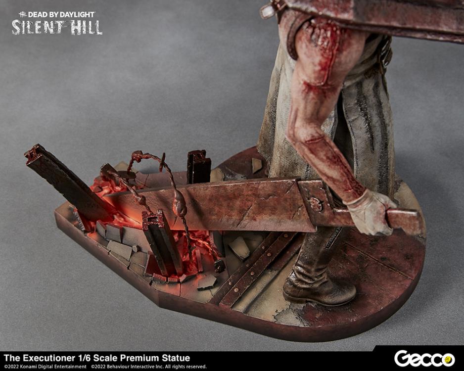 Silent Hill x Dead by Daylight Red Pyramid Thing (The Executioner) 1/6 Scale Premium Statue Gallery Image 25