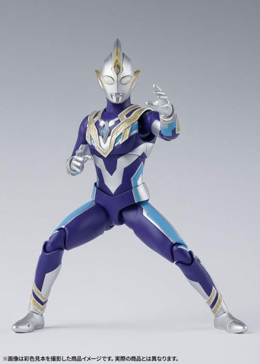 Ultraman Trigger S.H.Figuarts Ultraman Trigger (Sky Type) Exclusive Action Figure Gallery Image 3