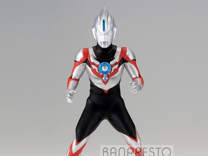 Ultraman Orb Hero's Brave Statue Figure Ultraman Orb (Orb Origin Ver. A) Gallery Image 1