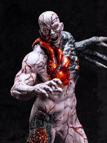 Resident Evil Tyrant T-002 Limited Edition Statue Gallery Image 2