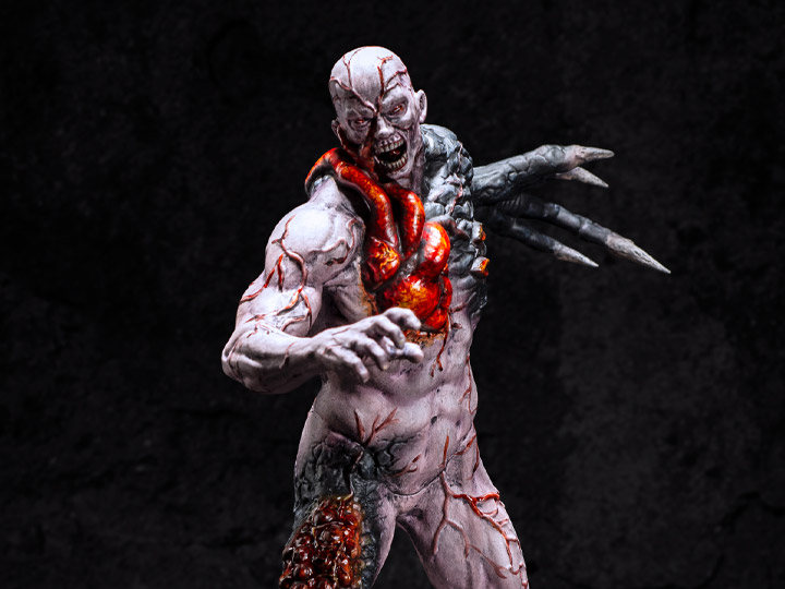 Resident Evil Tyrant T-002 Limited Edition Statue Gallery Image 1