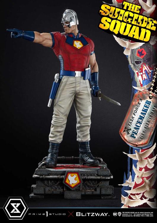 The Suicide Squad Museum Masterline Peacemaker 1/3 Scale Statue (With Bonus) Gallery Image 7