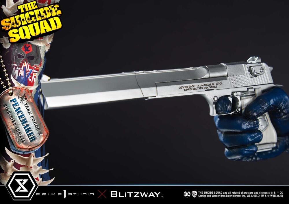 The Suicide Squad Museum Masterline Peacemaker 1/3 Scale Statue (With Bonus) Gallery Image 18