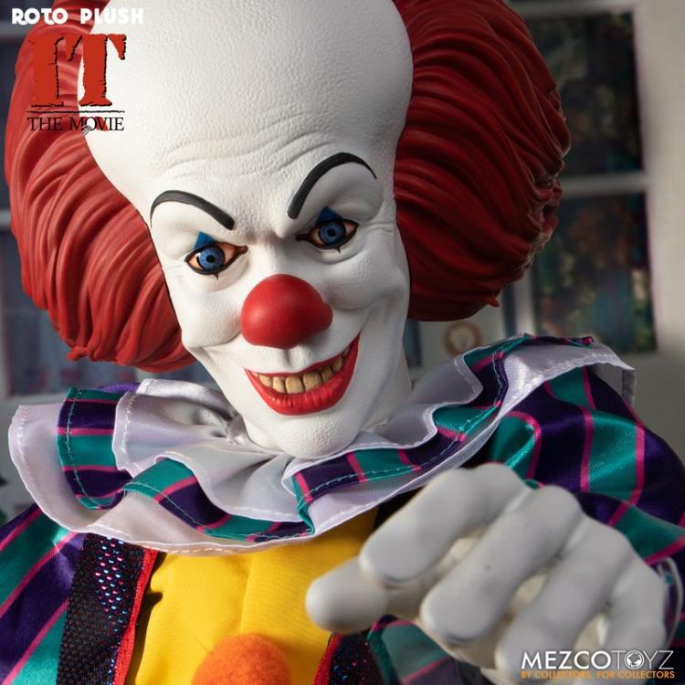 IT (1990) Mezco Designer Series Pennywise Roto Plush Doll Gallery Image 6
