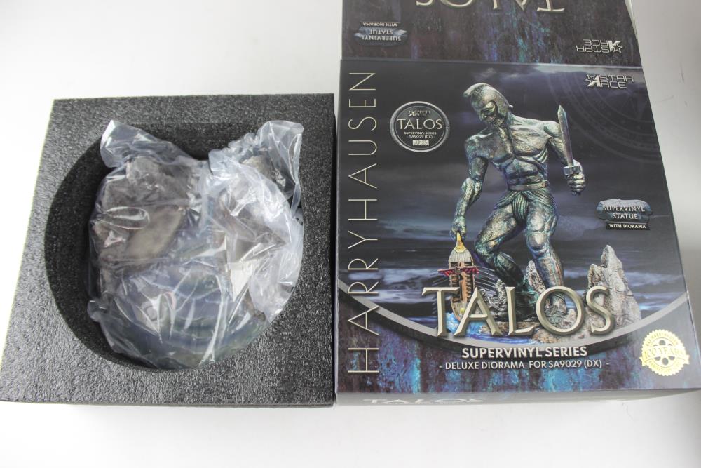 Defective Loot Box #0473 (DAMAGED - ALL SALES FINAL) Gallery Image 5