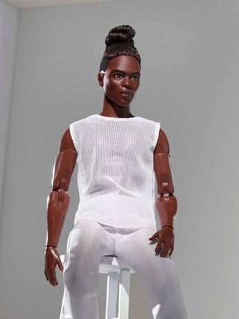 Barbie Looks Ken Doll (Brunette Hair) Gallery Image 2