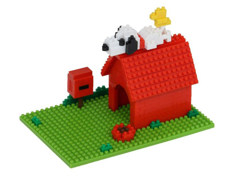Peanuts Nanoblock Sights to See Series Snoopy House Gallery Image 4