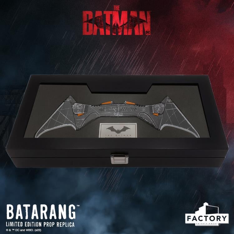 The Batman Batarang Limited Edition Prop Replica Gallery Image 4