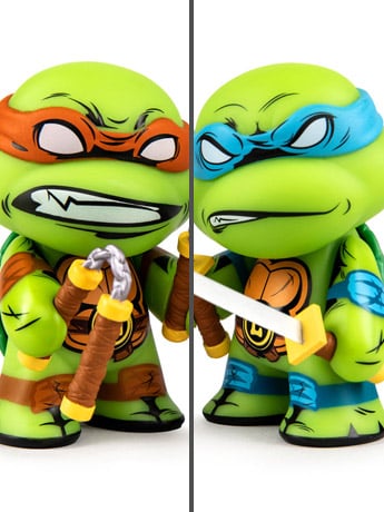 Teenage Mutant Ninja Turtles Leonardo & Michelangelo 3" Vinyl Figure Two-Pack Gallery Image 2