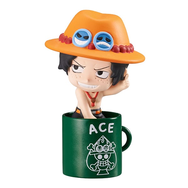 One Piece Ochatomo Series Pirates' Vacation Box of 8 Figures Gallery Image 11