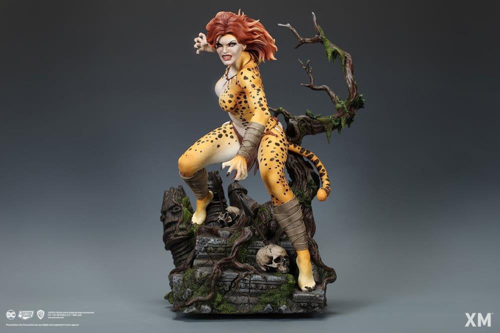 DC Premium Collectibles Cheetah 1/6 Scale Limited Edition Statue Gallery Image 3