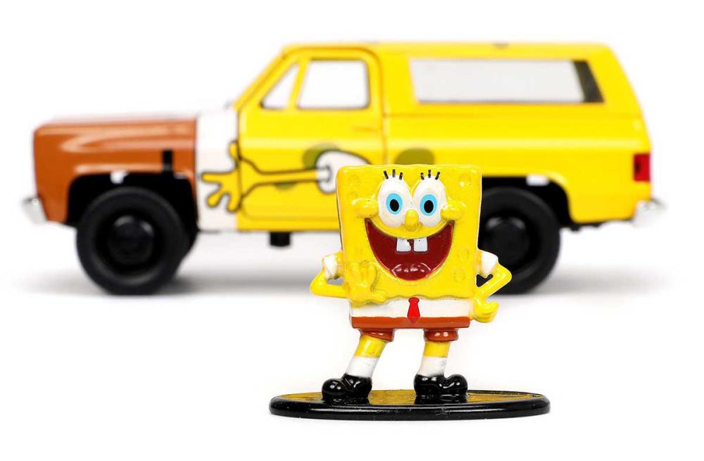 SpongeBob SquarePants Hollywood Rides Die-Cast SpongeBob & 1/32 Scale 1980 K5 Chevy Blazer Gallery Image 3