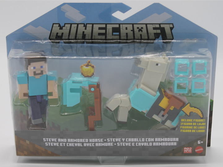 Minecraft Steve and Armored Horse Deluxe Core Figure Two-Pack Gallery Image 1