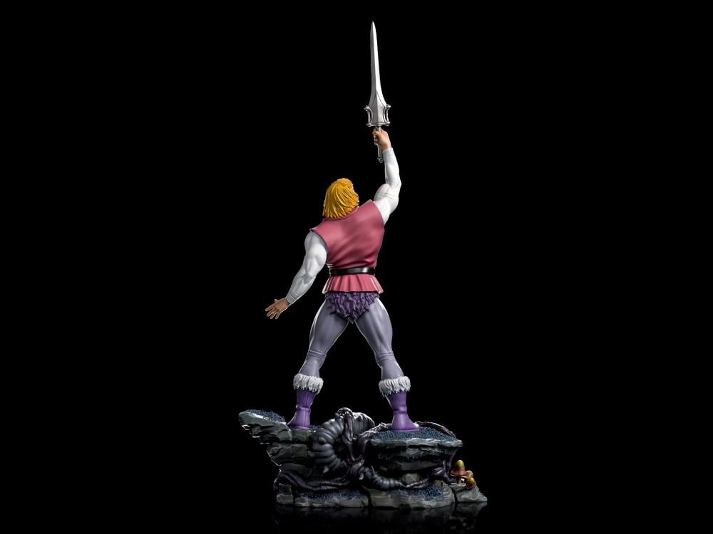 Masters of the Universe Prince Adam 1/10 Art Scale Limited Edition Statue Gallery Image 5