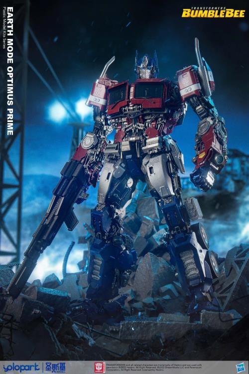 Transformers: Bumblebee Earth Mode Optimus Prime Model Kit Gallery Image 4