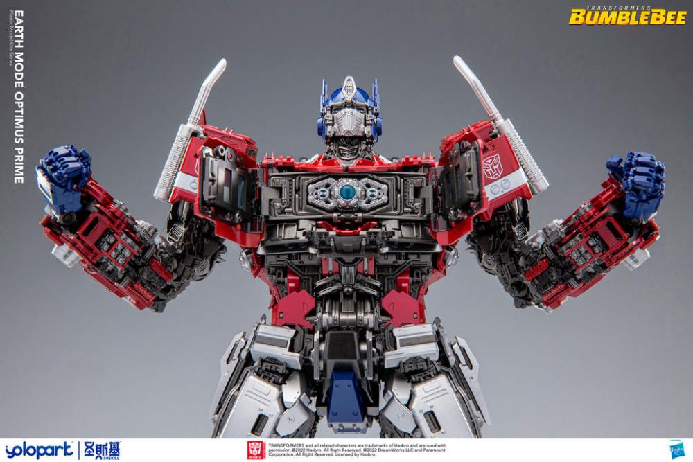Transformers: Bumblebee Earth Mode Optimus Prime Model Kit Gallery Image 17
