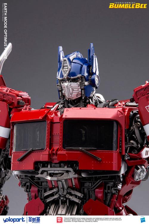 Transformers: Bumblebee Earth Mode Optimus Prime Model Kit Gallery Image 15