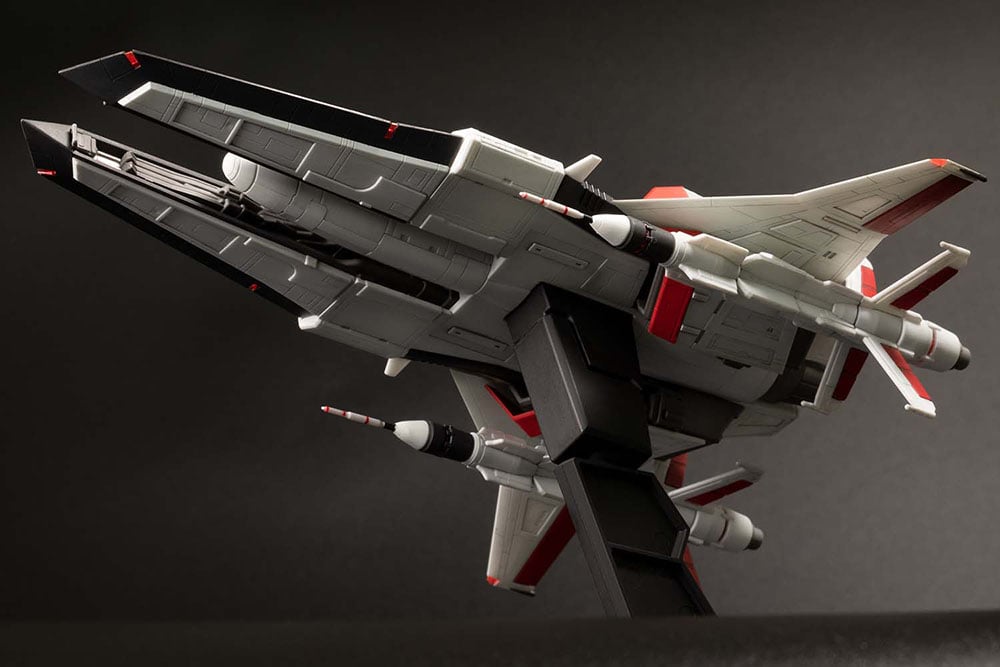 Gradius V Vic Viper (2P Color Ver.) 1/144 Scale Model Kit Gallery Image 6