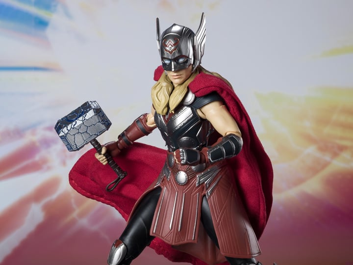 Thor: Love and Thunder S.H.Figuarts Mighty Thor Action Figure Gallery Image 1