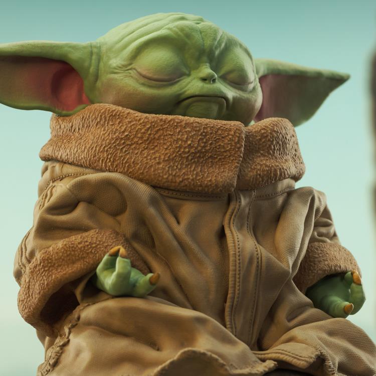 The Mandalorian Milestones Grogu on Seeing Stone 1/2 Scale Limited Edition Statue Gallery Image 10