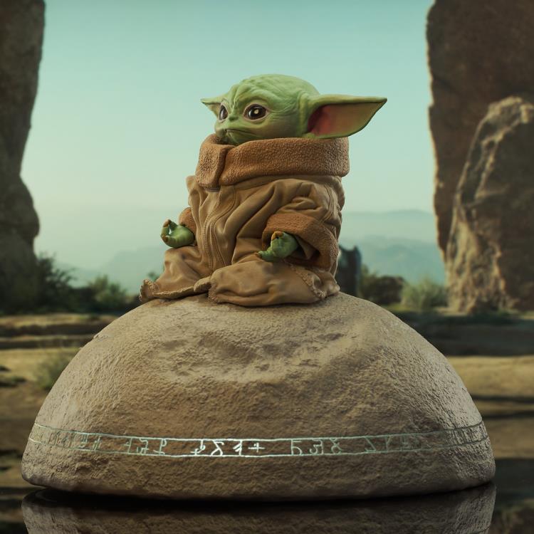 The Mandalorian Milestones Grogu on Seeing Stone 1/2 Scale Limited Edition Statue Gallery Image 7