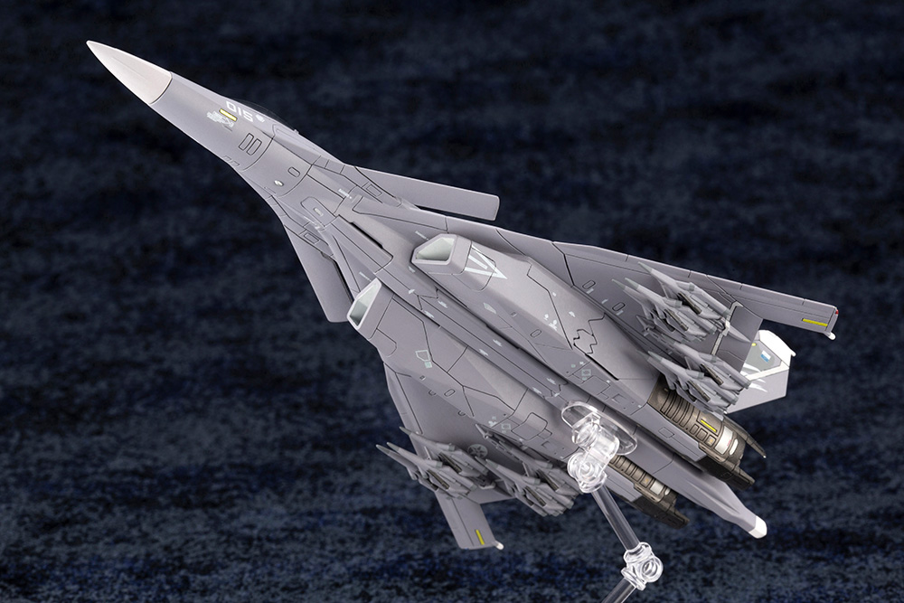 Ace Combat 7: Skies Unknown CFA-44 (Modelers Edition) 1/144 Scale
