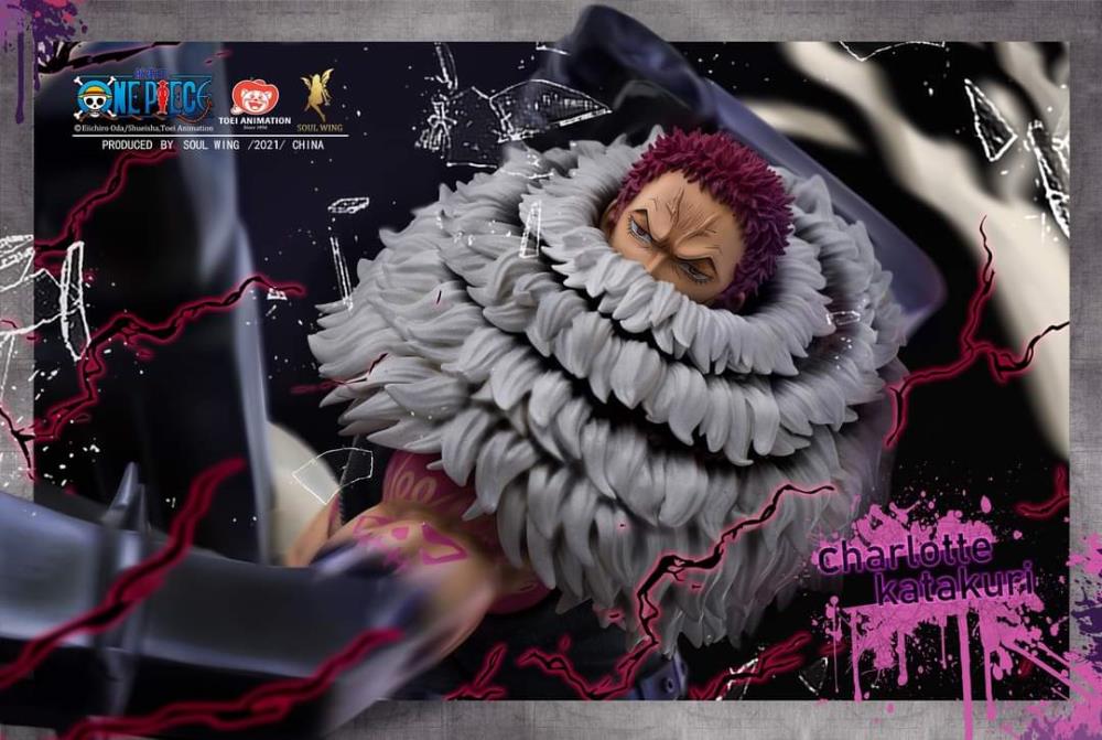 One Piece Charlotte Katakuri 1/4 Scale Statue Gallery Image 10